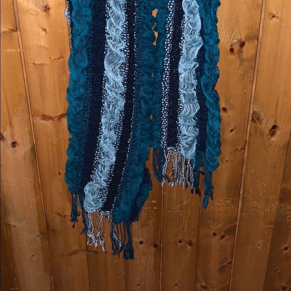 Scarf - Picture 2 of 2